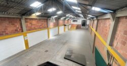 ¡Impulsa tu empresa con esta gran bodega en arriendo!