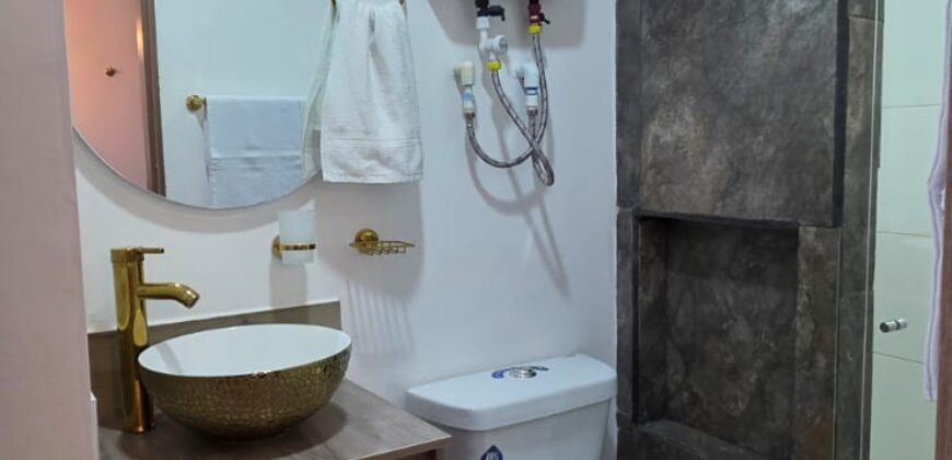 ¡APARTAESTUDIO EN ARRIENDO!